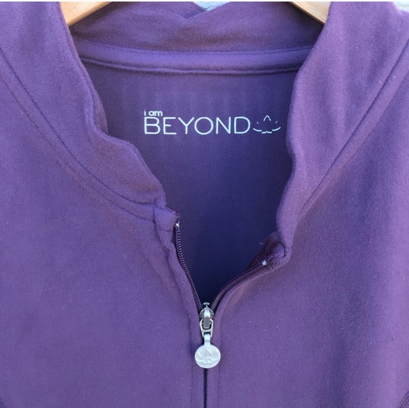 Beyond Yoga Long Curve Jacket (Color: Blackberry) - Picture 4 of 7